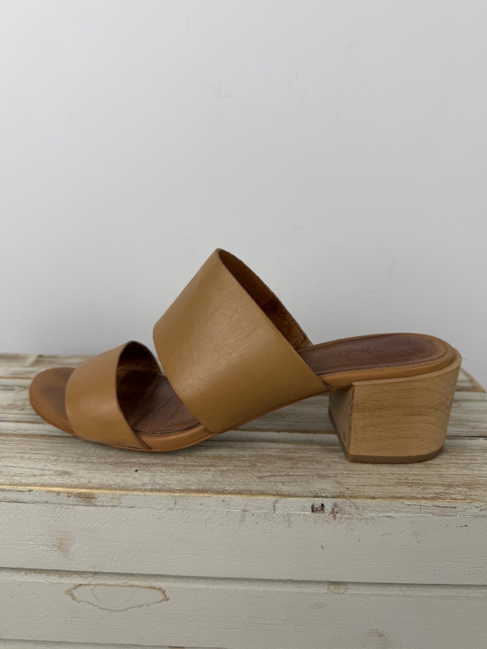 Madewell Kiera mule sandals in tan leather 2-inch wooden block heel women’s Sz 7